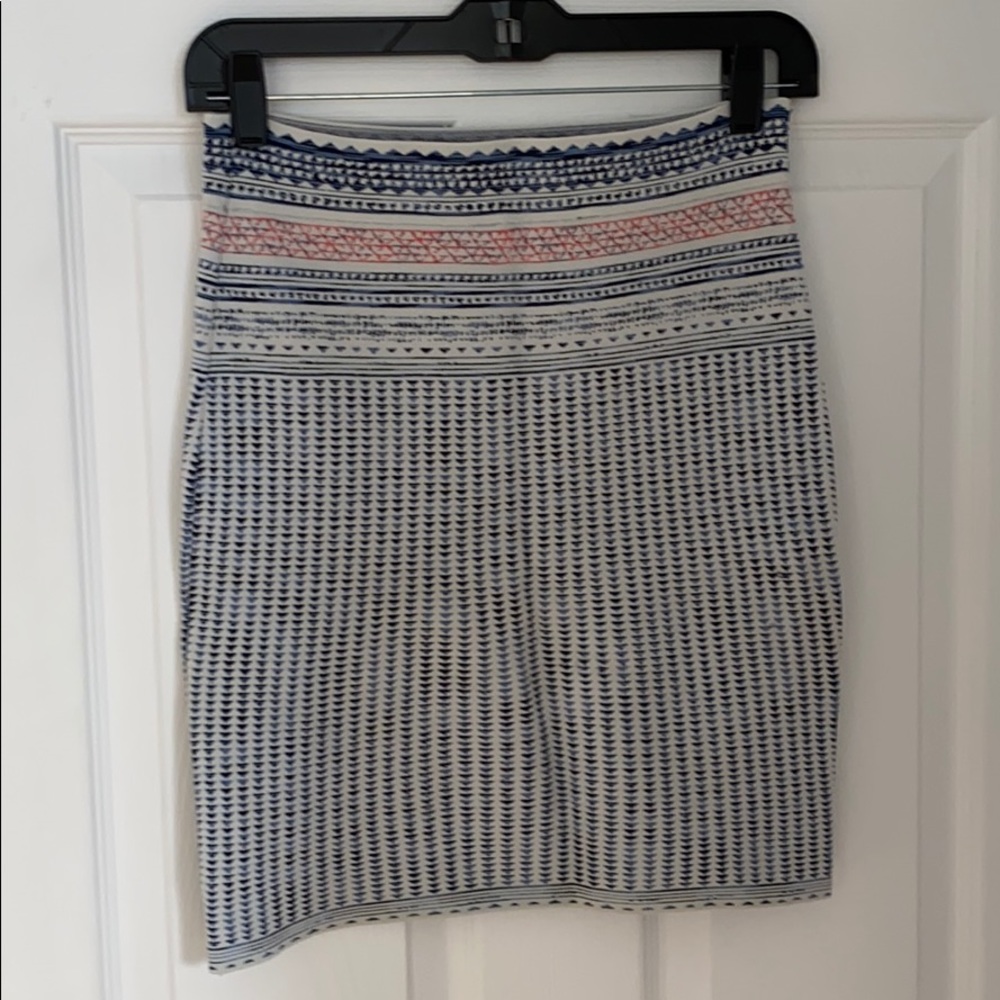 BCBG Maxazria skirt size small